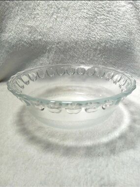 🍎🥧🍏Vintage Apple Pie Dish. Embossed Apple Motif on rim. Cottage Core ,Farm House